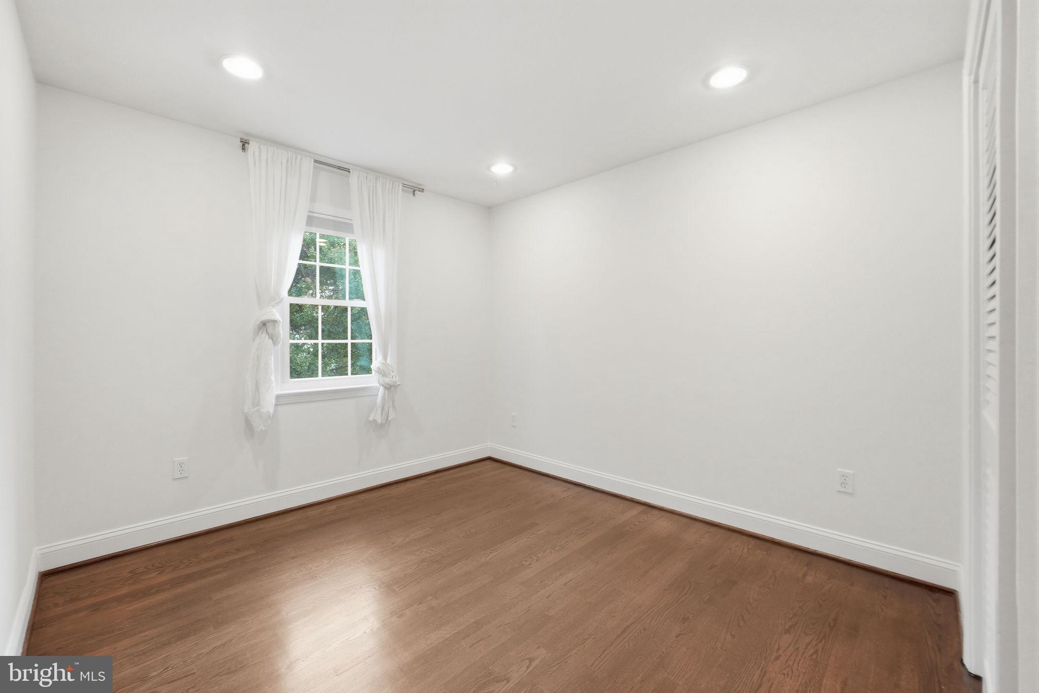 6740 Towne Lane Road McLean, VA 22101 - Photo 22 of 39