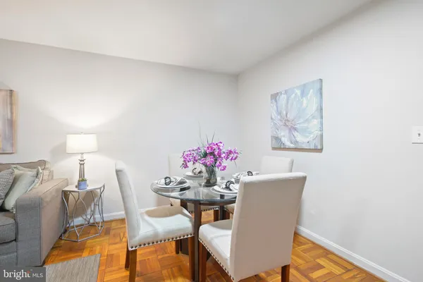 $395,000 | 9888 Hollow Glen Place, Unit 2538B, Silver Spring, MD 20910
