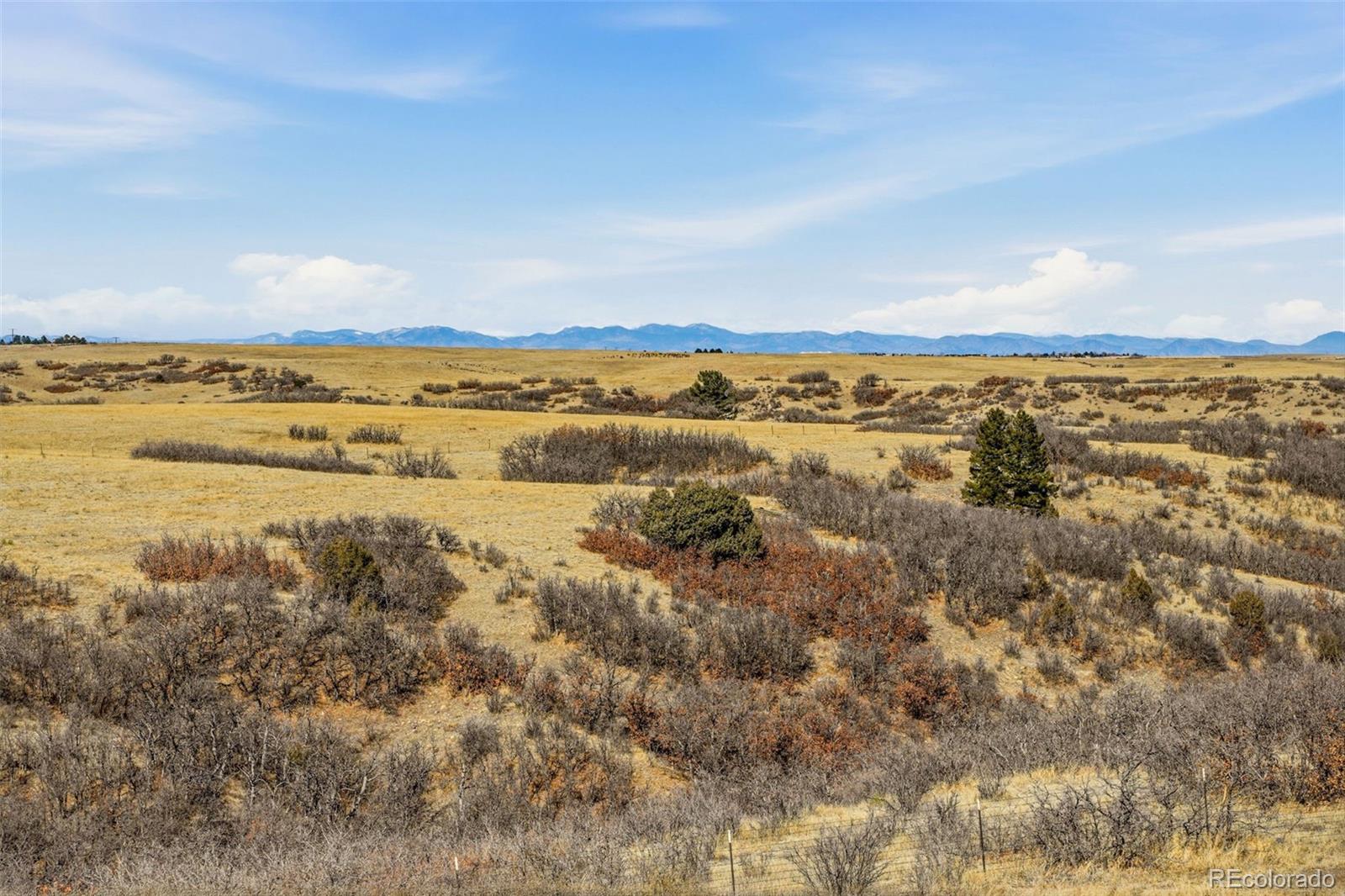 4347 Crowfoot Valley Road Castle Rock, CO 80108 - Photo 44 of 50 a view of an ocean