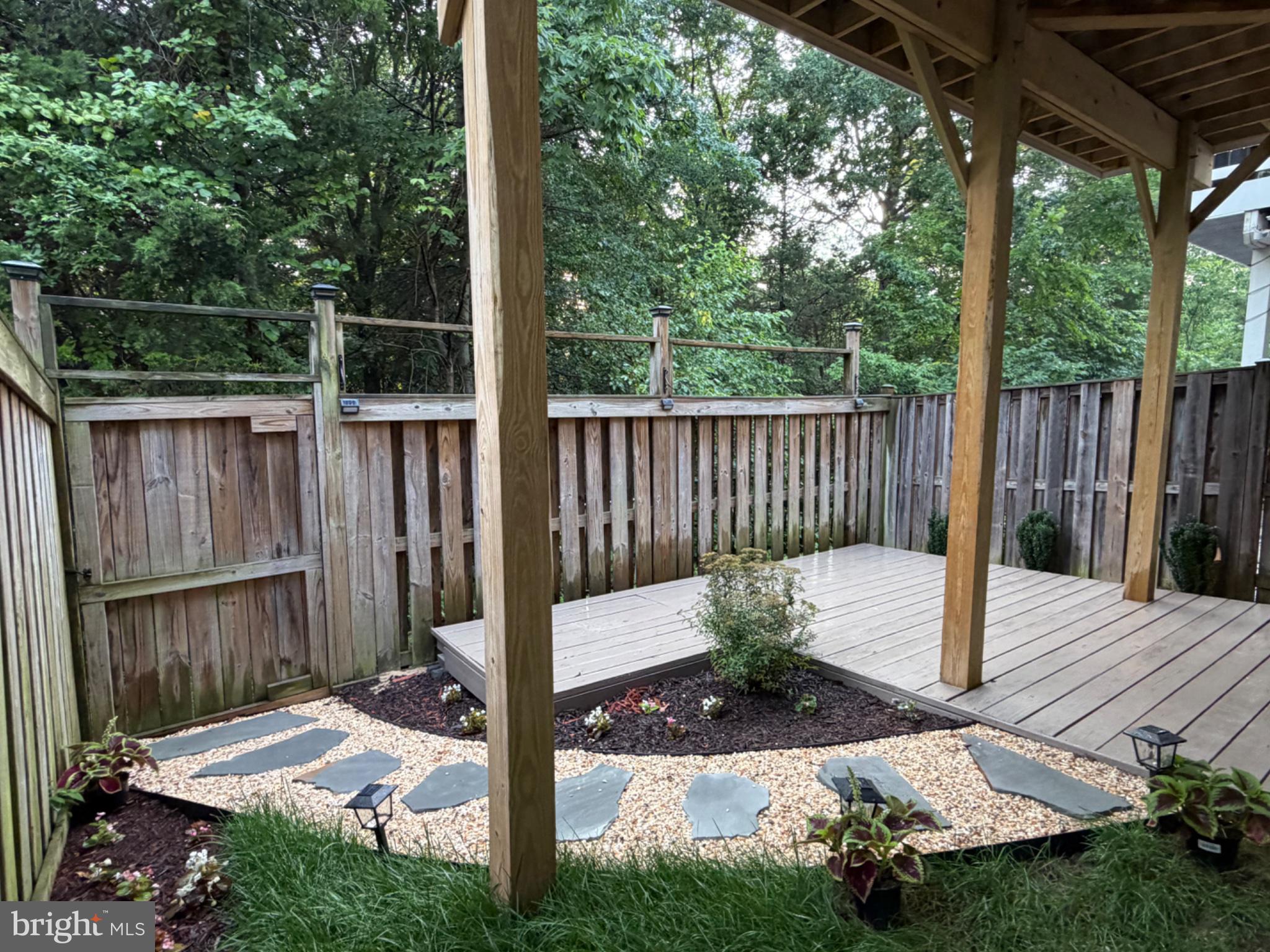 25333 Wakestone Terrace Chantilly, VA 20152 - Photo 95 of 109 Serene garden retreat with stone path.
