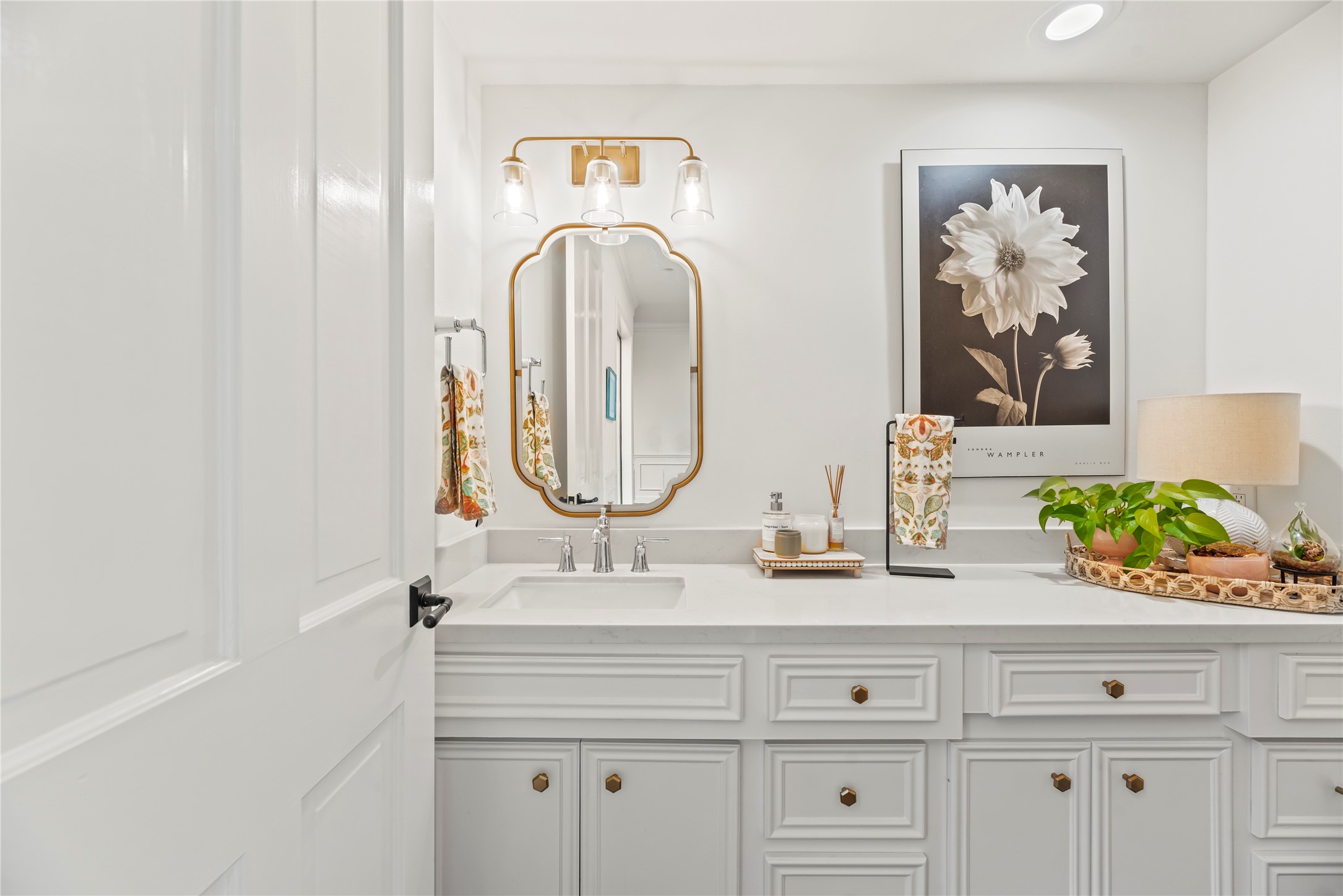 987 South Post Oak Lane Houston, TX 77056 - Photo 24 of 46