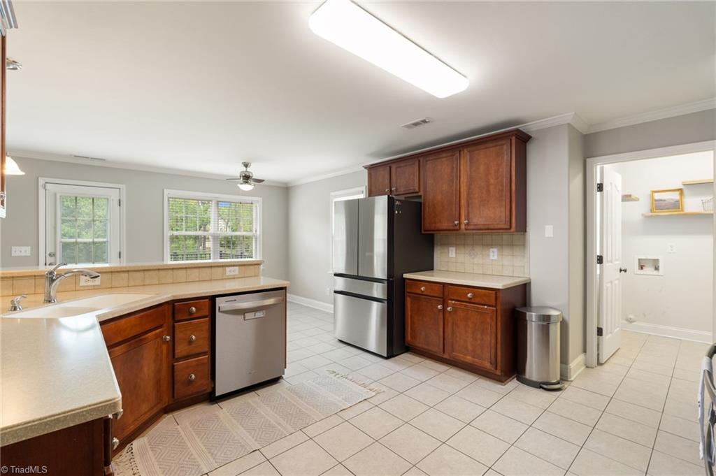 7084 Bridgewood Road Clemmons, NC 27012 - Photo 13 of 48