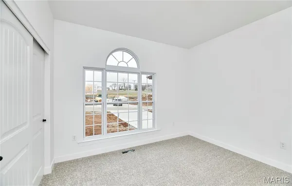 $399,000 | 112 Canyon Creek Circle, Moscow Mills, MO 63362