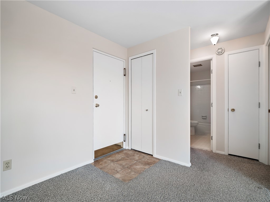 1480 Warren Road, Unit 302 Lakewood, OH 44107 - Photo 10 of 32