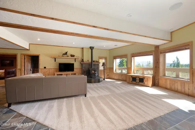 $1,699,000 | 122 Makridge Lane, Kingston, ID 83839