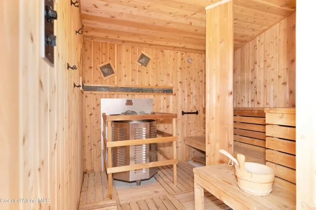 $1,699,000 | 122 Makridge Lane, Kingston, ID 83839