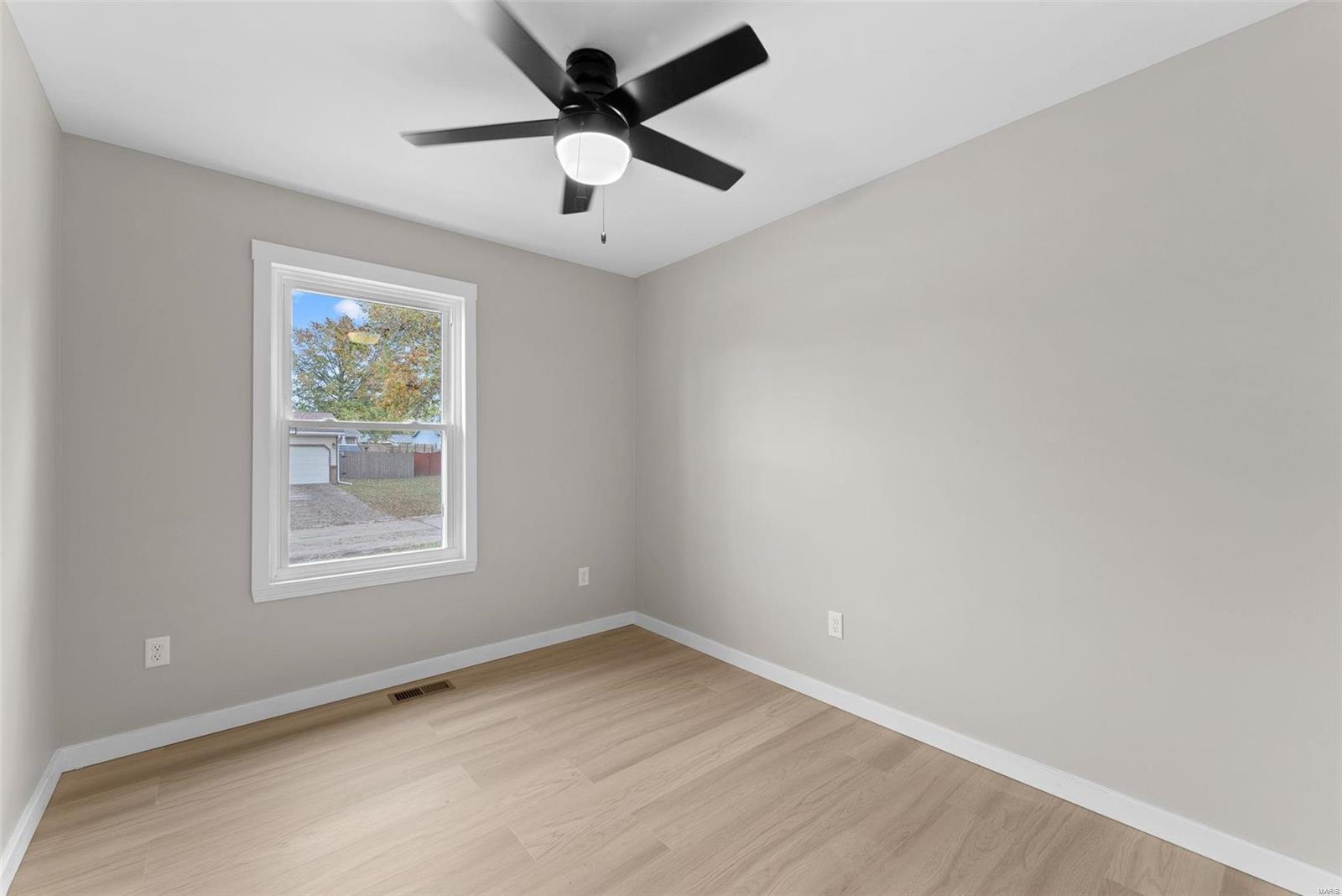 33 Gardenview Drive St. Peters, MO 63376 - Photo 22 of 43