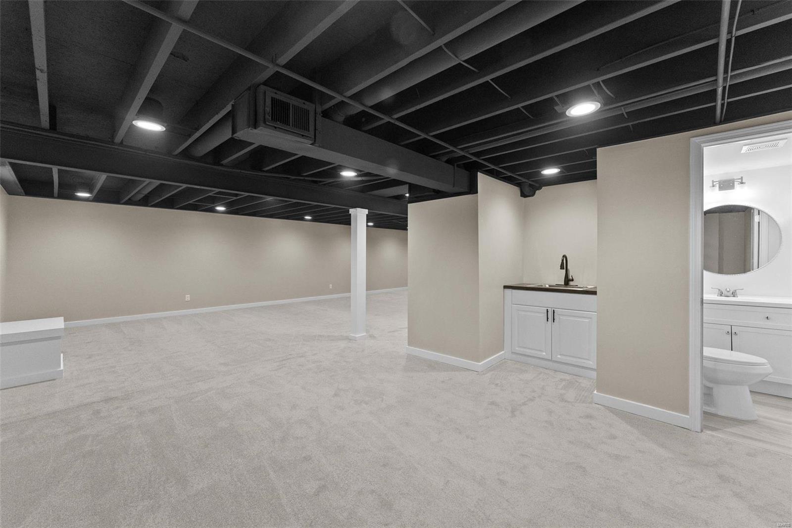 33 Gardenview Drive St. Peters, MO 63376 - Photo 29 of 43