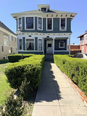 $11,800 | 2803 Menlo Avenue, Los Angeles, CA 90007