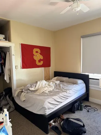 $11,800 | 2803 Menlo Avenue, Los Angeles, CA 90007