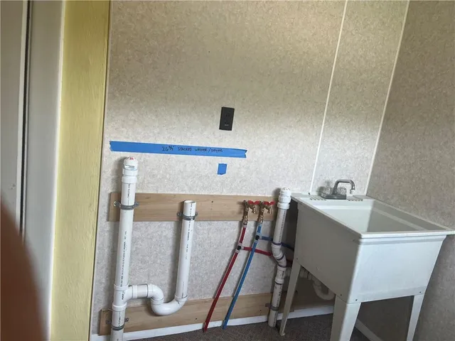 $260,000 | 451-457 Joffre Cherry Valley Road, Burgettstown, PA 15021