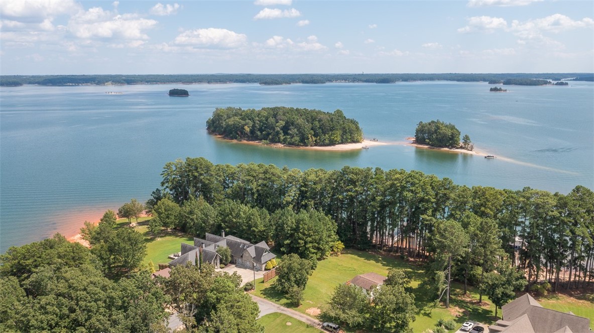 526 Broyles Point Road Townville, SC 29689 - Photo 3 of 50 Gallery Image 3