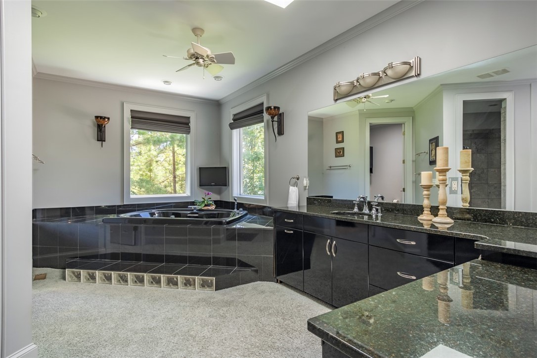 526 Broyles Point Road Townville, SC 29689 - Photo 34 of 50 Gallery Image 34