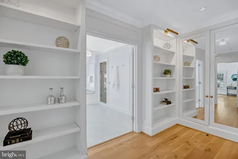 $4,295,000 | 5904 Bradley Boulevard, Bethesda, MD 20814