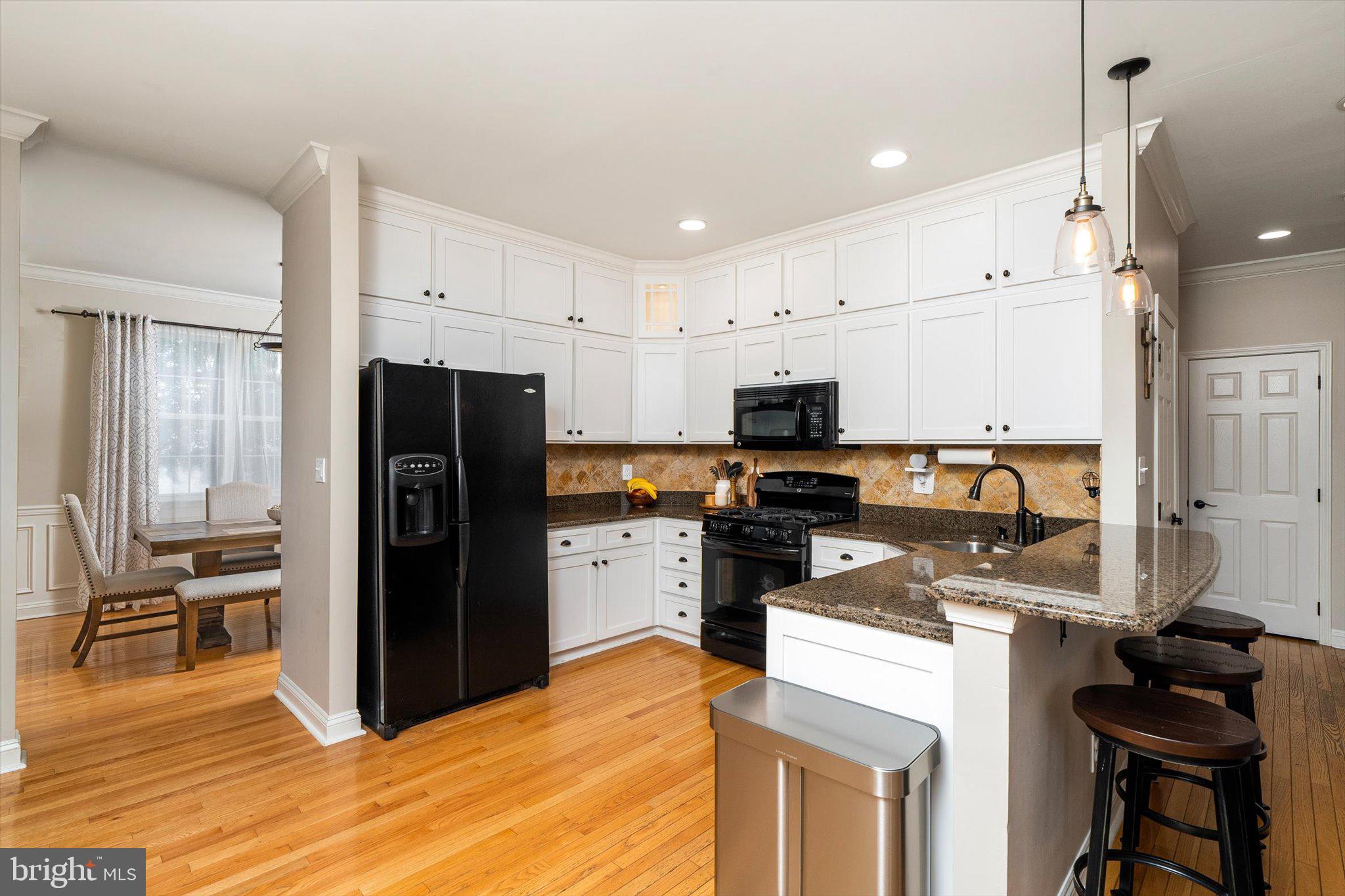 16 Coburn Road Pennington, NJ 08534 - Photo 11 of 30
