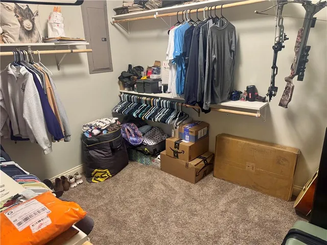 $323,000 | 8 Cedar Crest Drive, Pineville, LA 71360