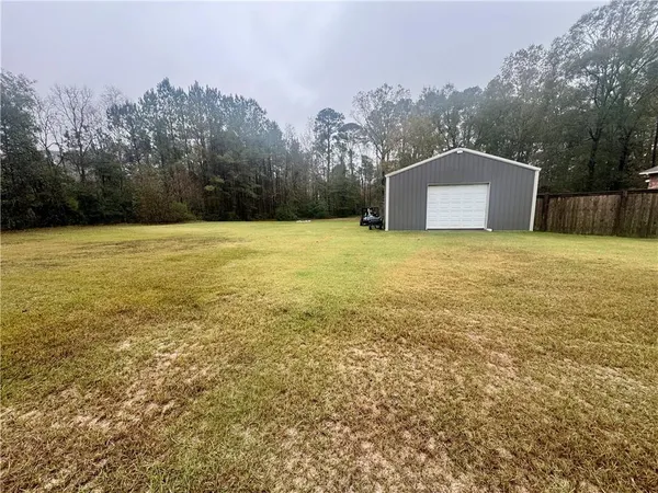 $315,000 | 8 Cedar Crest Drive, Pineville, LA 71360