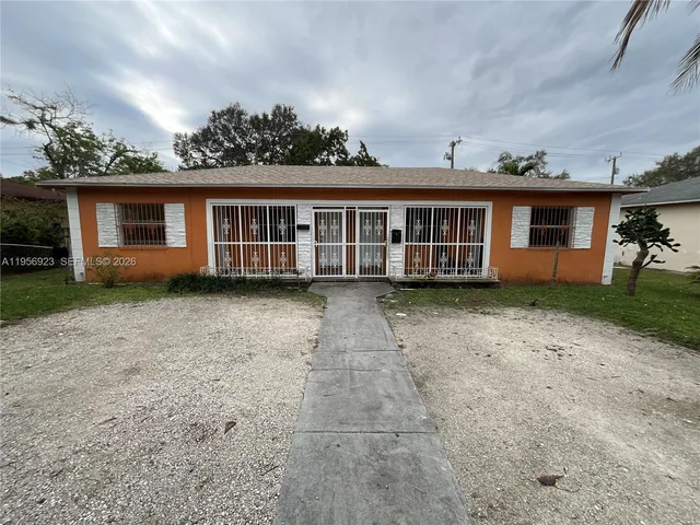 $2,000 | 648 Northeast 139th Street, Unit 650, North Miami, FL 33161