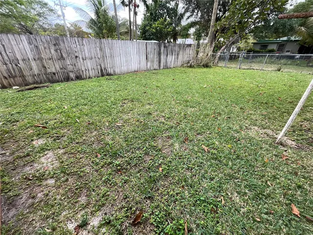 $2,000 | 648 Northeast 139th Street, Unit 650, North Miami, FL 33161