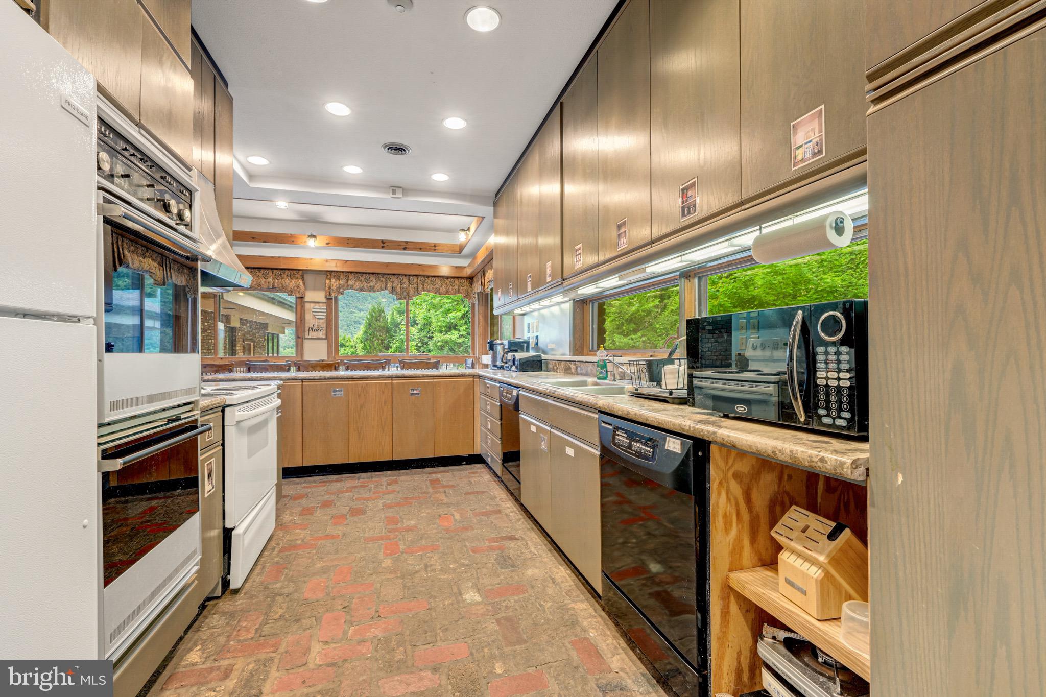 895 Fishers Road Toms Brook, VA 22660 - Photo 14 of 65