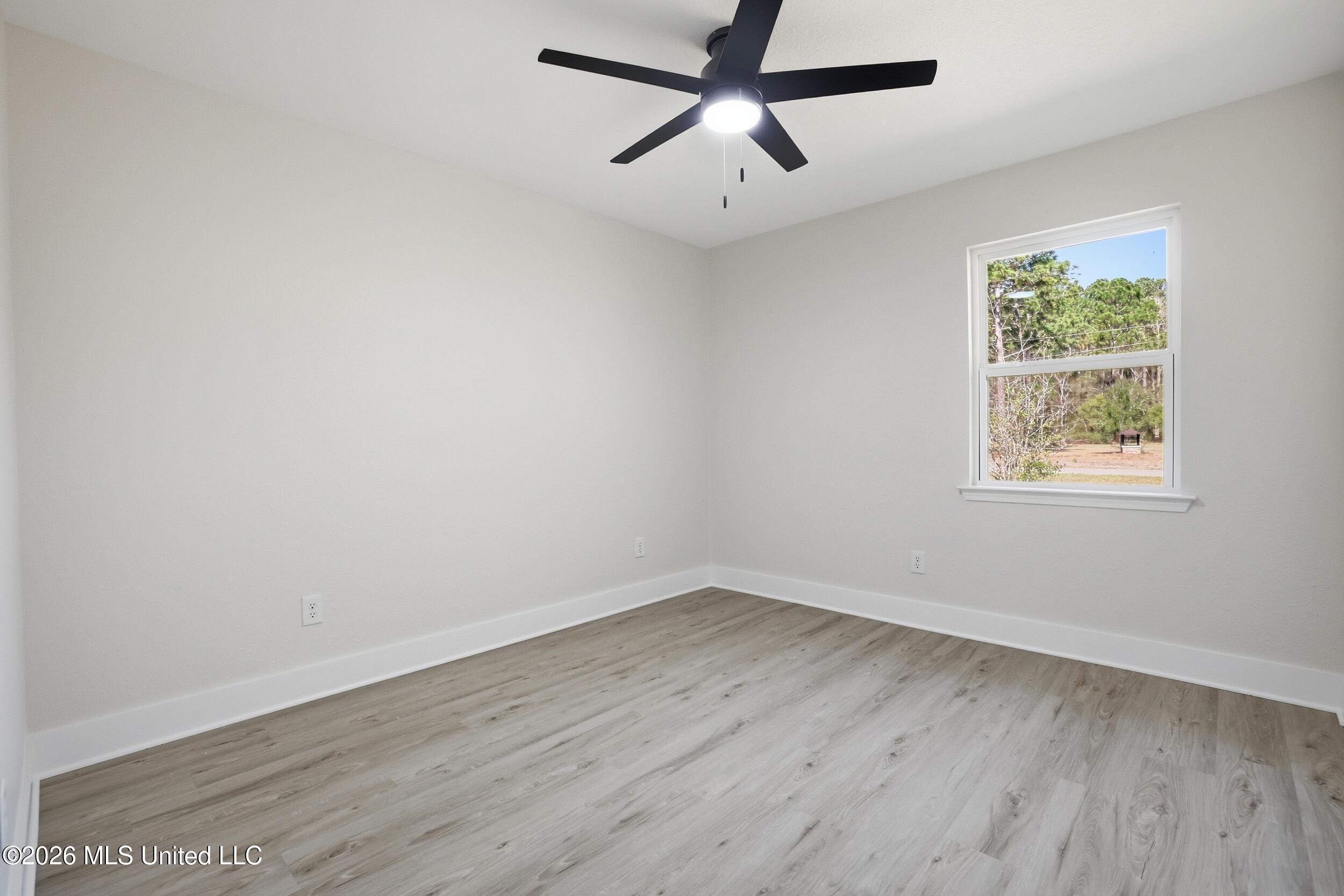 14004 Timber Ridge Drive Moss Point, MS 39562 - Photo 17 of 30 14_r6__3267