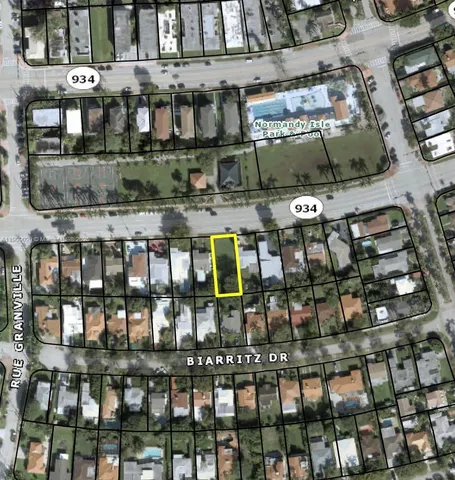 a picture of building with street view