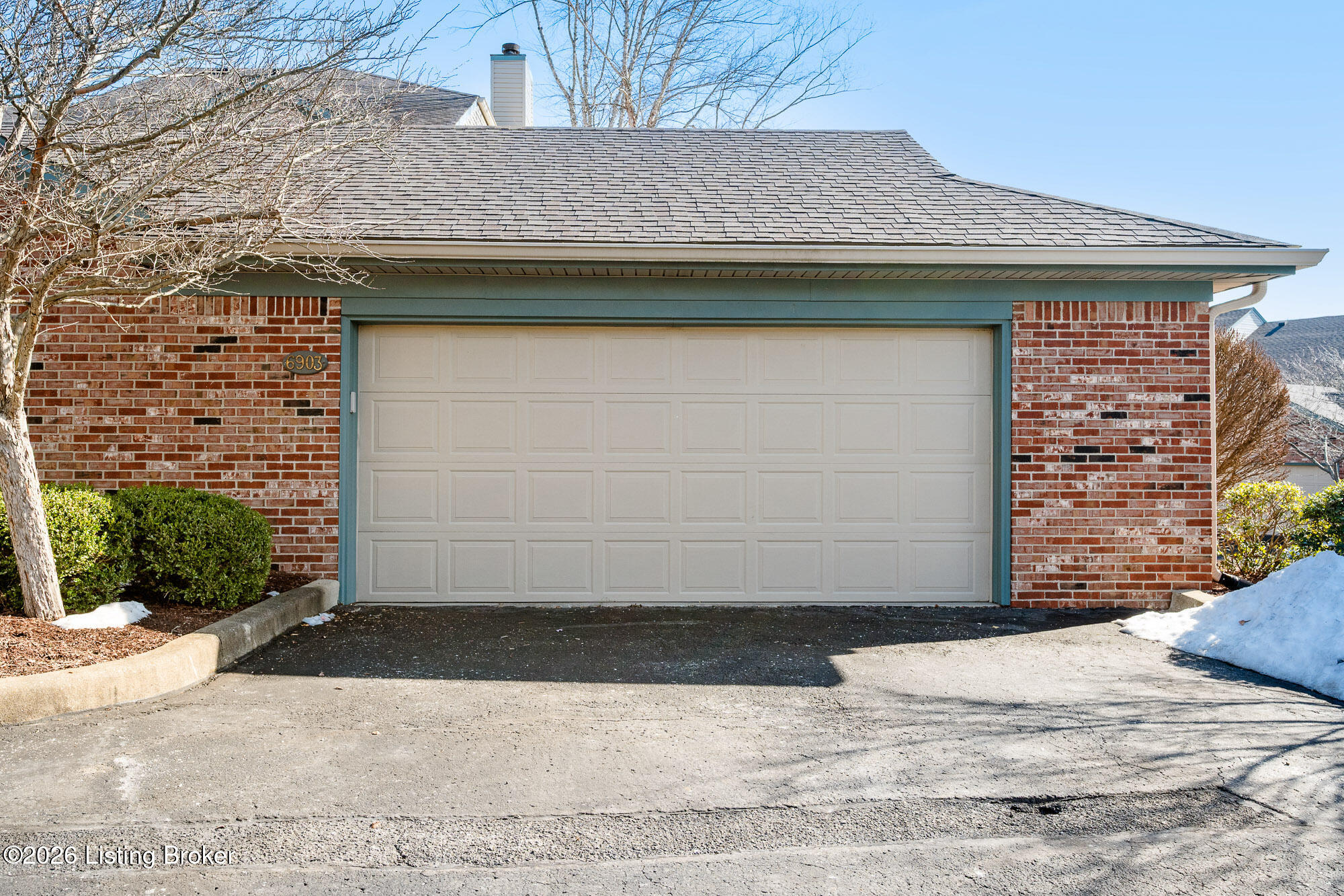 6903 Ridge Run Circle Prospect, KY 40059 - Photo 31 of 39 6903 Ridge Run Cir-38