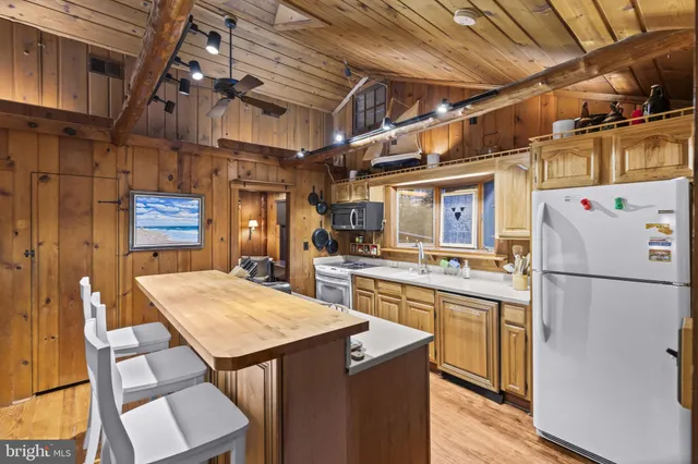 $550,000 | 2010 Date Road, Port Republic, MD 20676