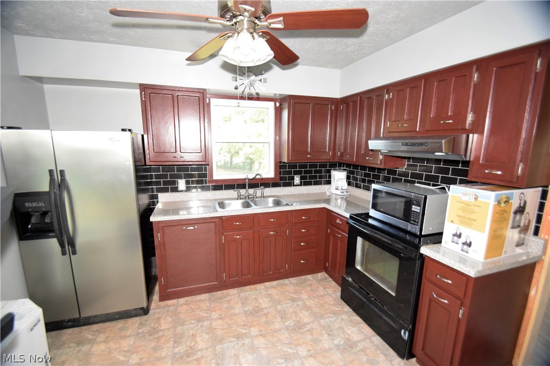11073 Echo Dell Road Rogers, OH 44455 - Photo 7 of 14