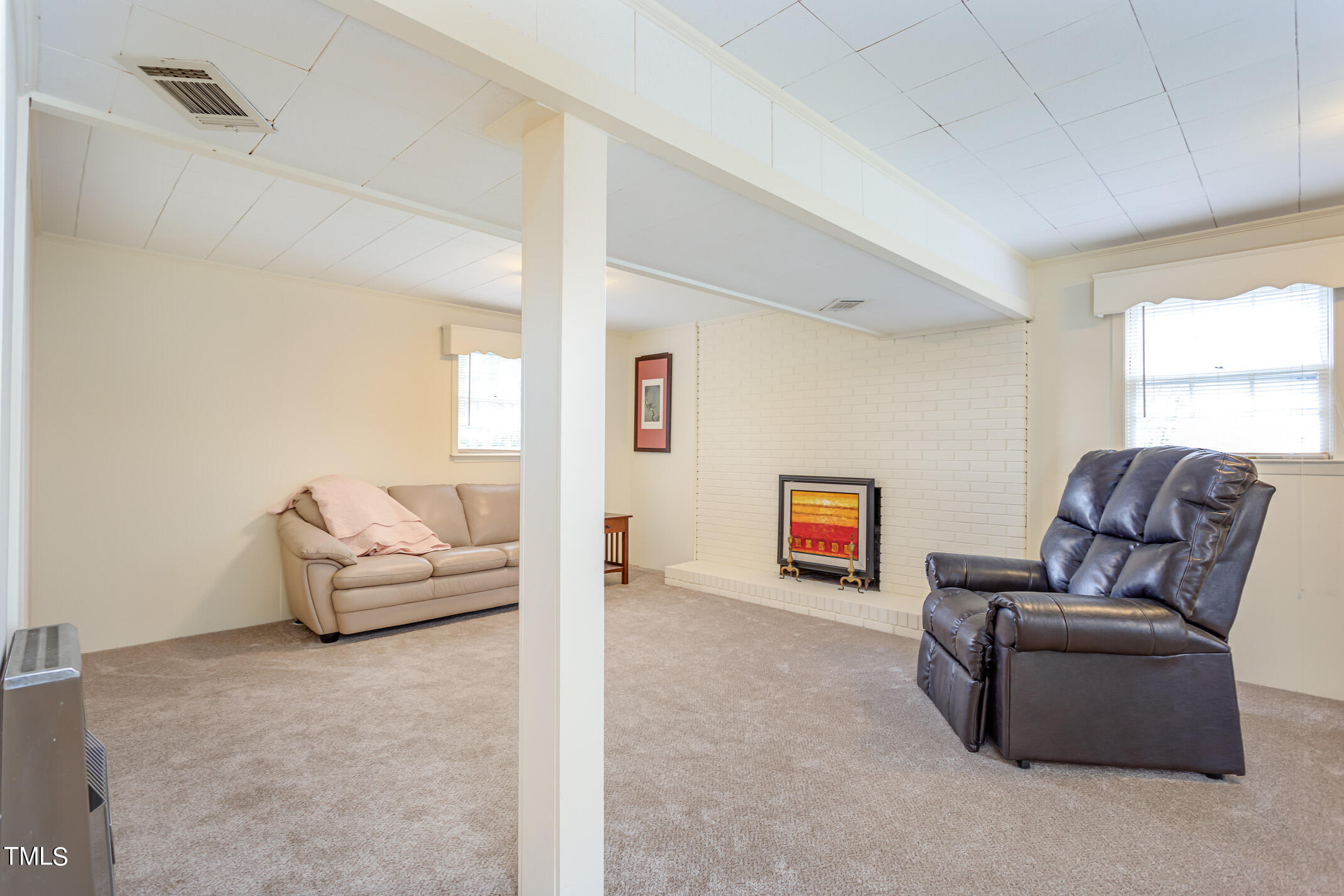 1421 Westchester Road Raleigh, NC 27610 - Photo 22 of 47 Family Room
