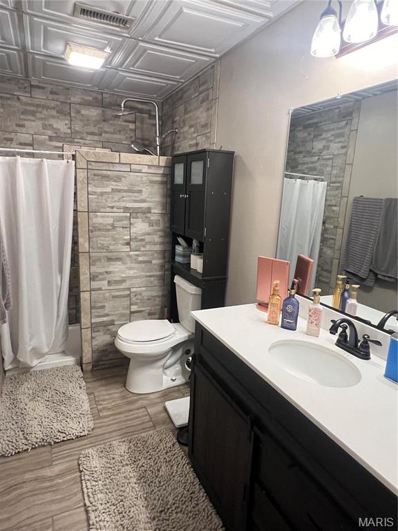 219 Creekview Road Clever, MO 65631 - Photo 30 of 57