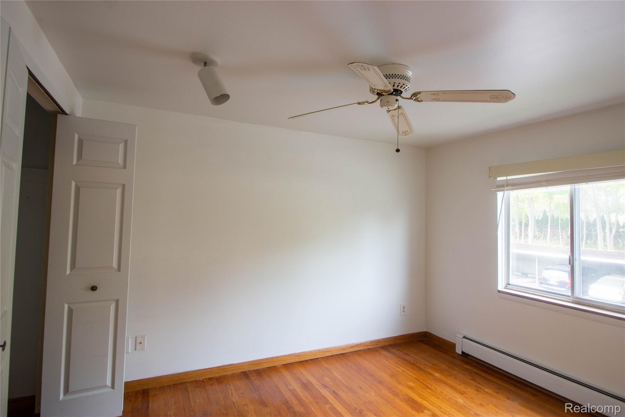 417 Miller Avenue Rochester, MI 48307 - Photo 6 of 10 15.jpg