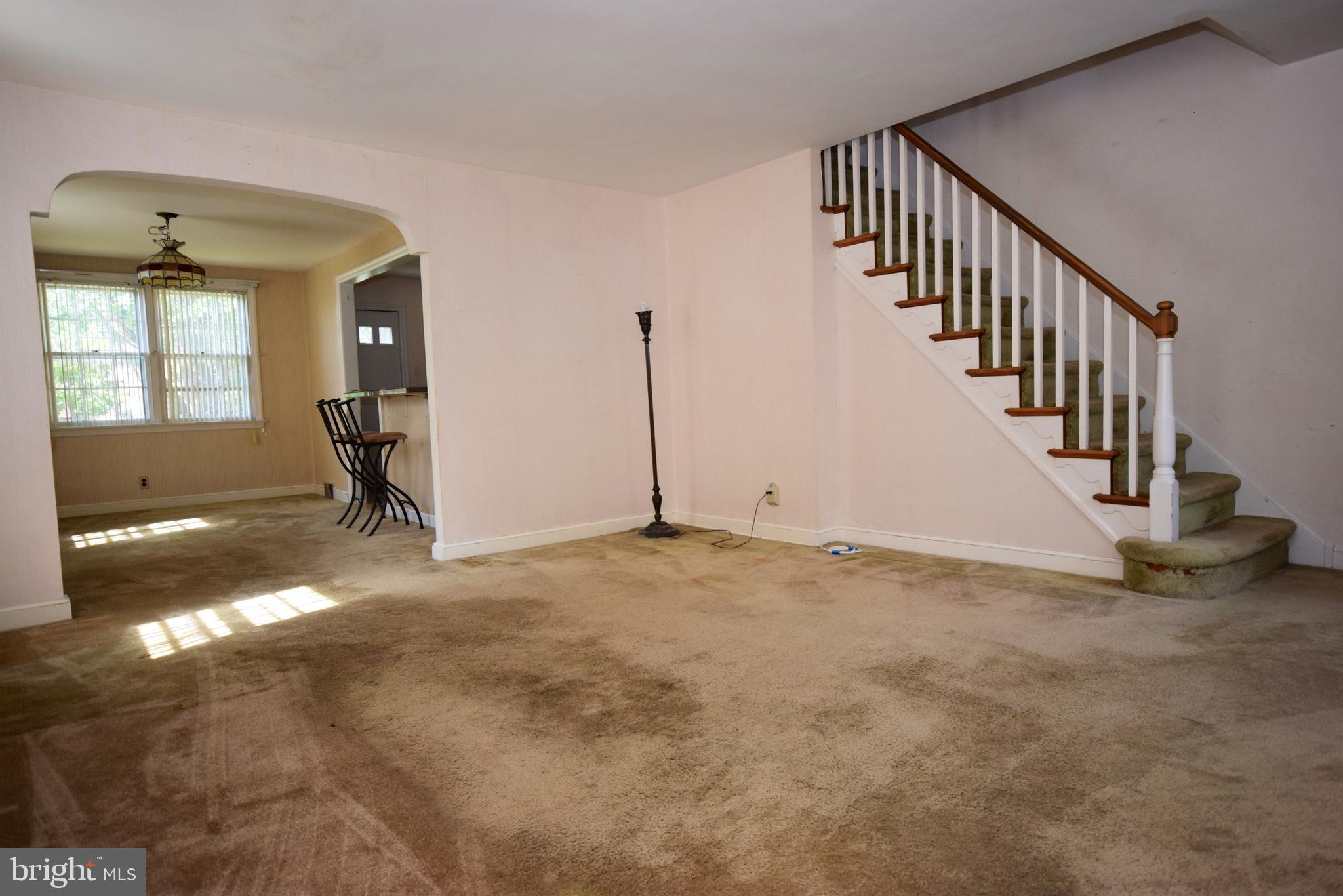 409 Pomeroy Street Ridley Park, PA 19078 - Photo 4 of 21 Living Room