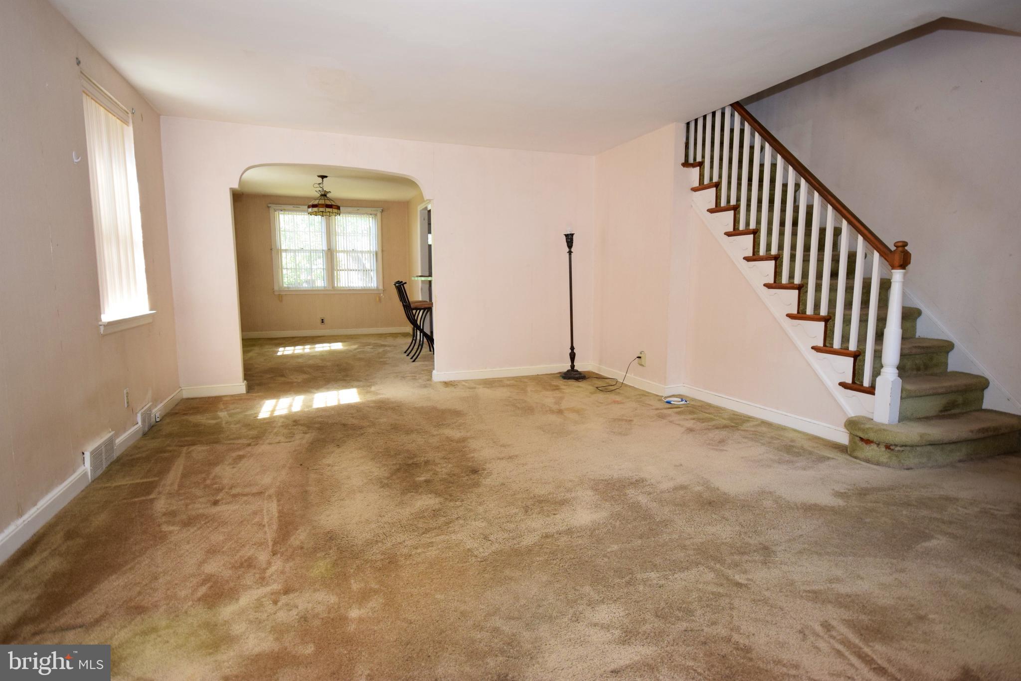 409 Pomeroy Street Ridley Park, PA 19078 - Photo 6 of 21 Living Room