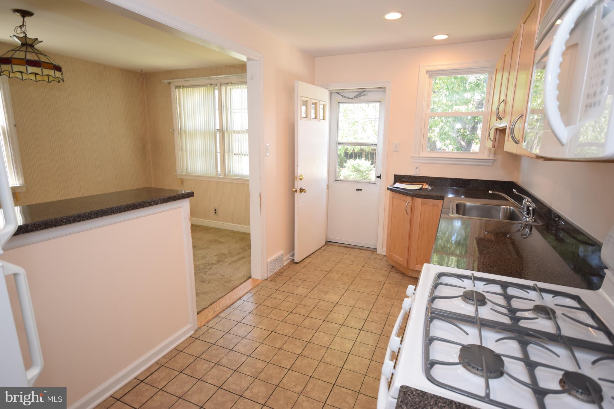 409 Pomeroy Street Ridley Park, PA 19078 - Photo 10 of 21 Kitchen View