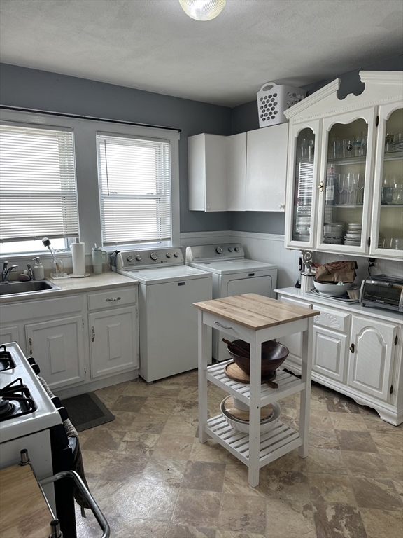 32 Gourley Road, Unit 1 Medford, MA 02155 - Photo 6 of 17