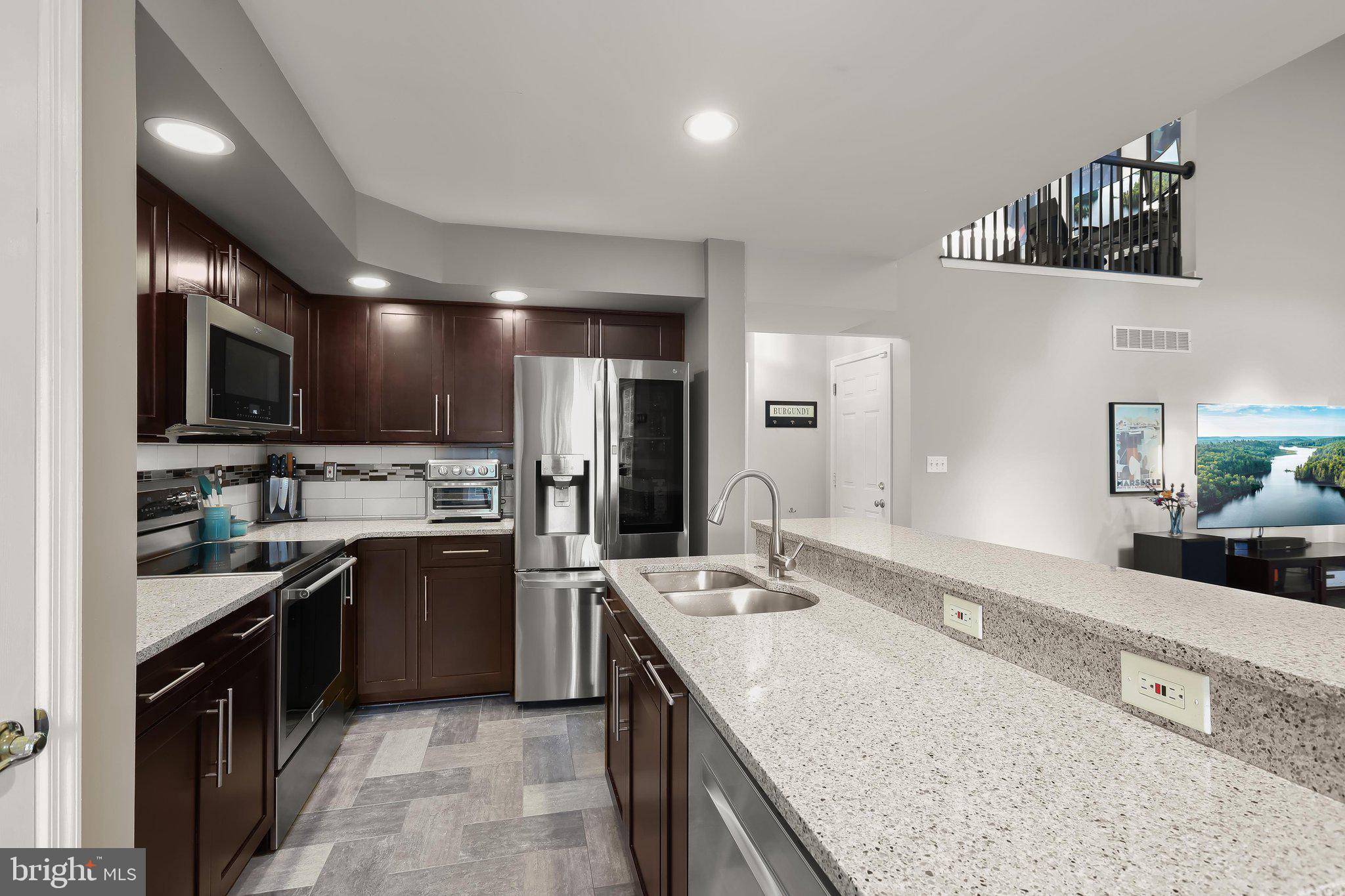 8329 Painted Rock Road Columbia, MD 21045 - Photo 15 of 64 Kitchen