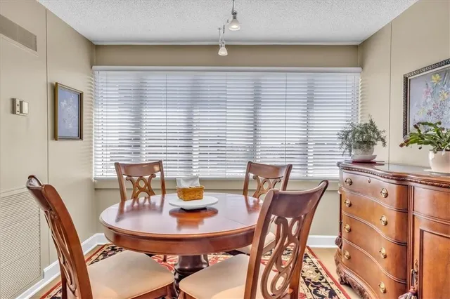 $349,000 | 2510 Grand Boulevard, Unit 2401, Kansas City, MO 64108