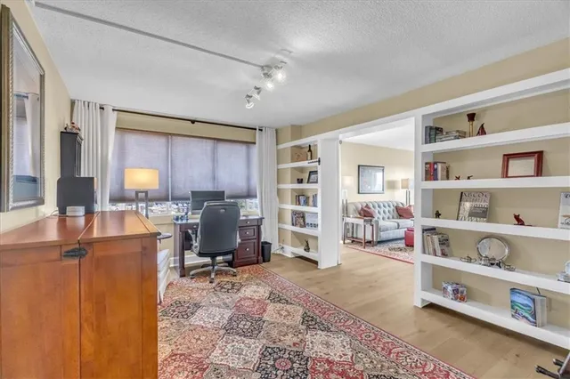 $349,000 | 2510 Grand Boulevard, Unit 2401, Kansas City, MO 64108