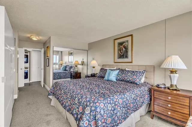 $349,000 | 2510 Grand Boulevard, Unit 2401, Kansas City, MO 64108