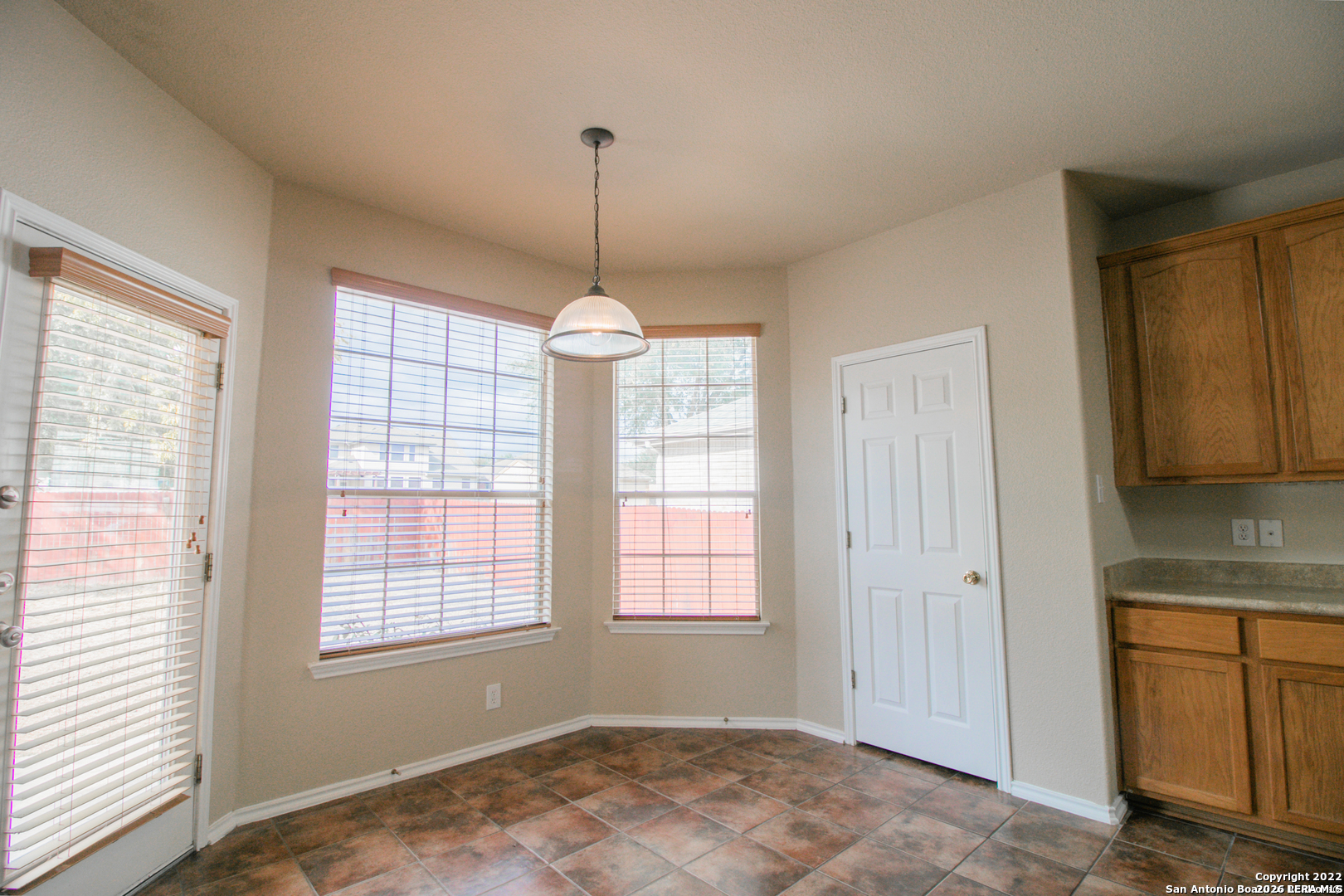 2621 Pillory Pointe Schertz, TX 78108 - Photo 12 of 25 a view of an empty room with a window