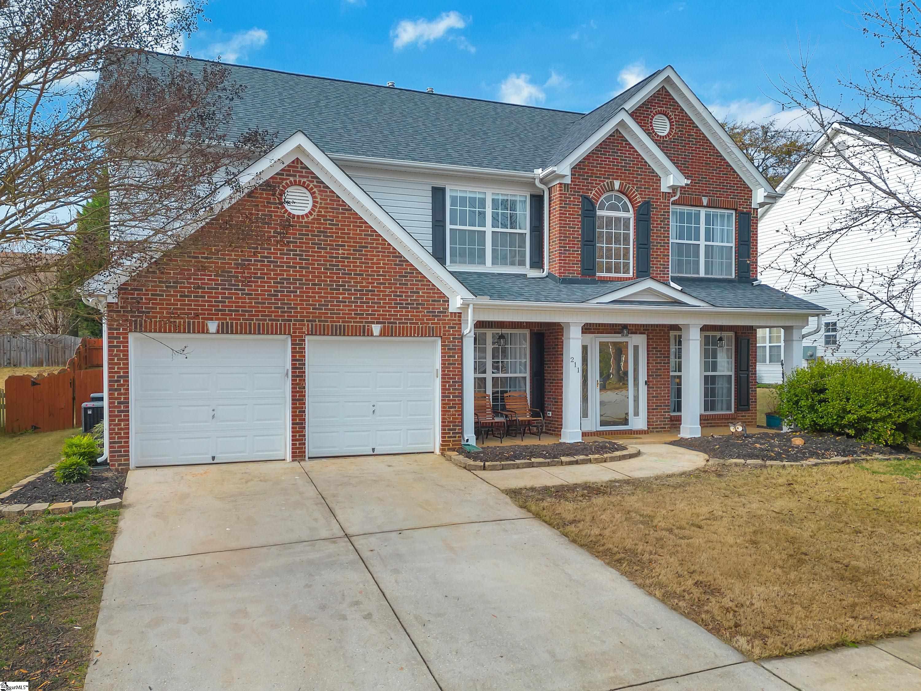 211 Ackerman Court Greenville, SC 29607 - Photo 2 of 36 Gallery Image 2