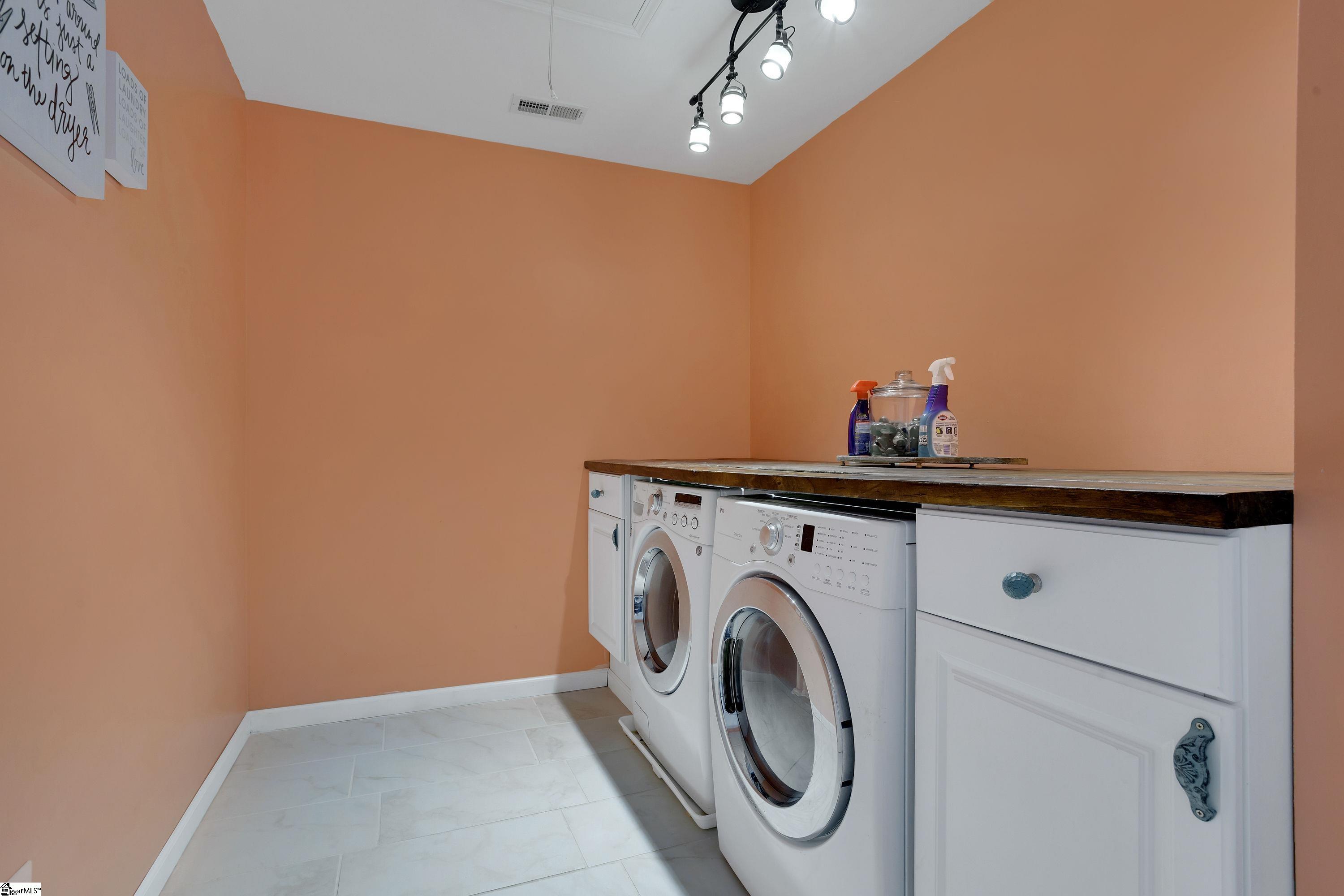 211 Ackerman Court Greenville, SC 29607 - Photo 23 of 36 Gallery Image 23