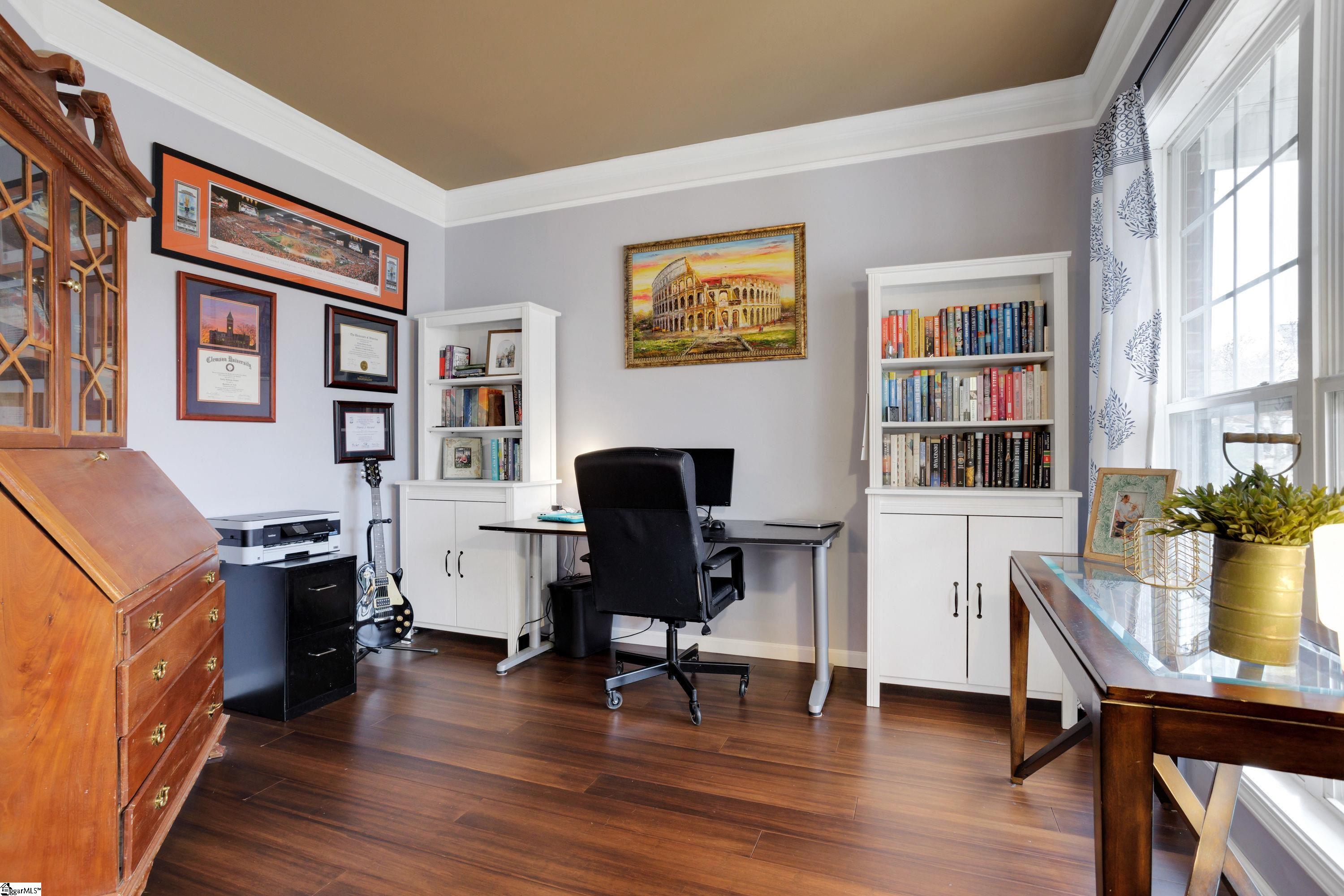 211 Ackerman Court Greenville, SC 29607 - Photo 5 of 36 Gallery Image 5