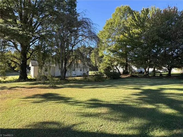 $269,900 | 149 Vance Street, Dobson, NC 27017