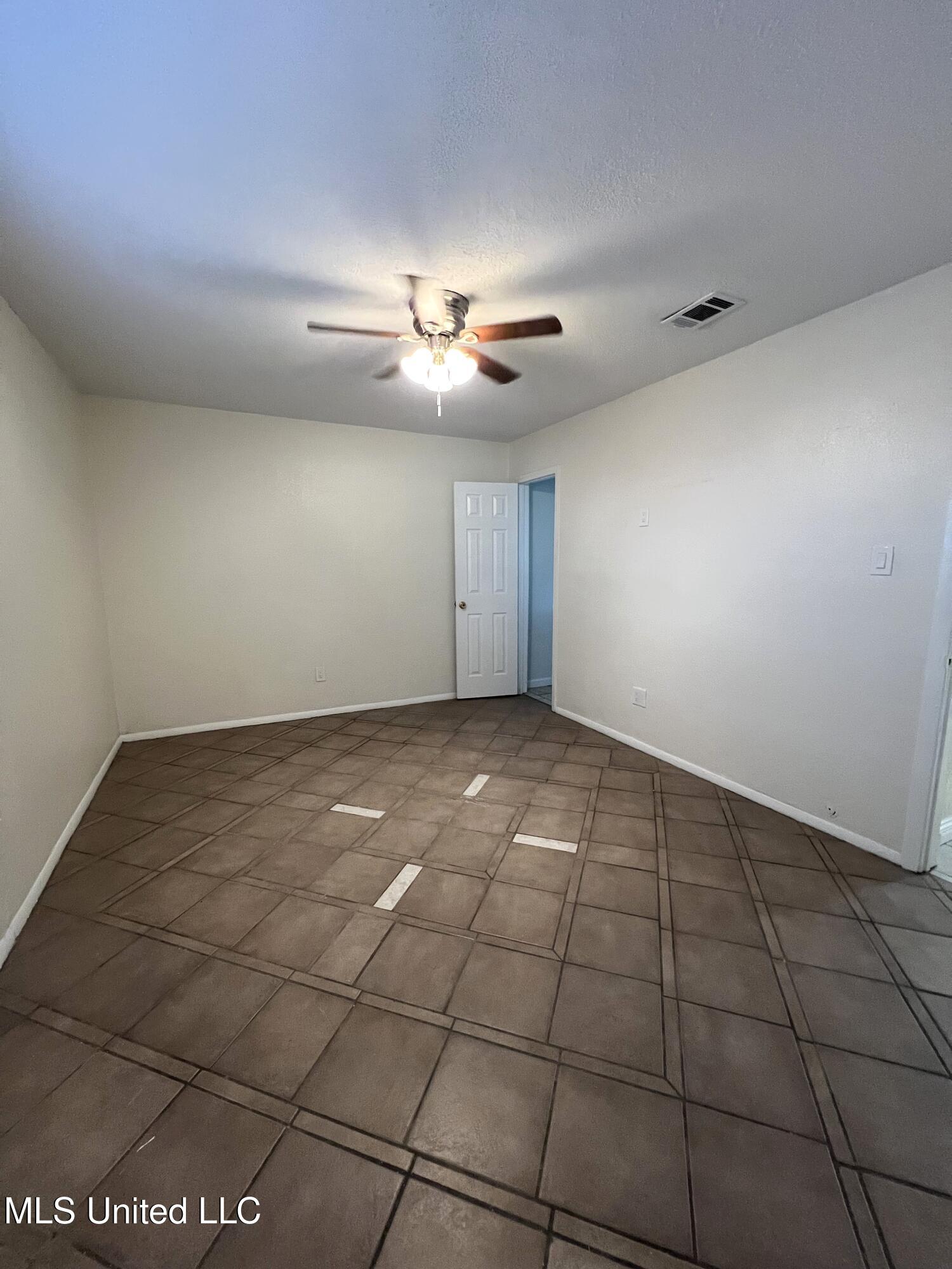 103 Ralph Drive Gulfport, MS 39503 - Photo 14 of 17 103 Ralph 12