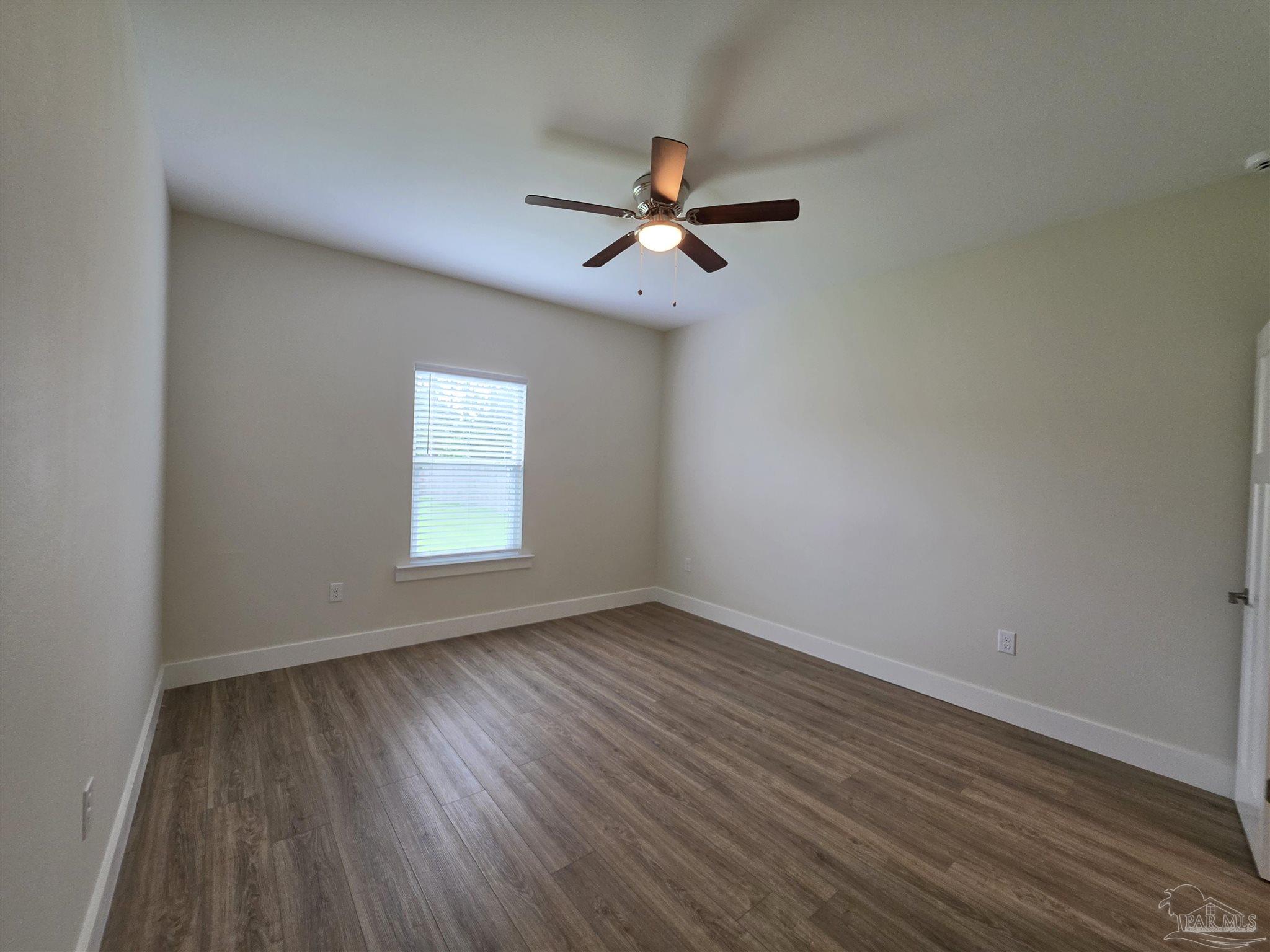 2289 Dog Track Road, Unit B Pensacola, FL 32506 - Photo 9 of 18