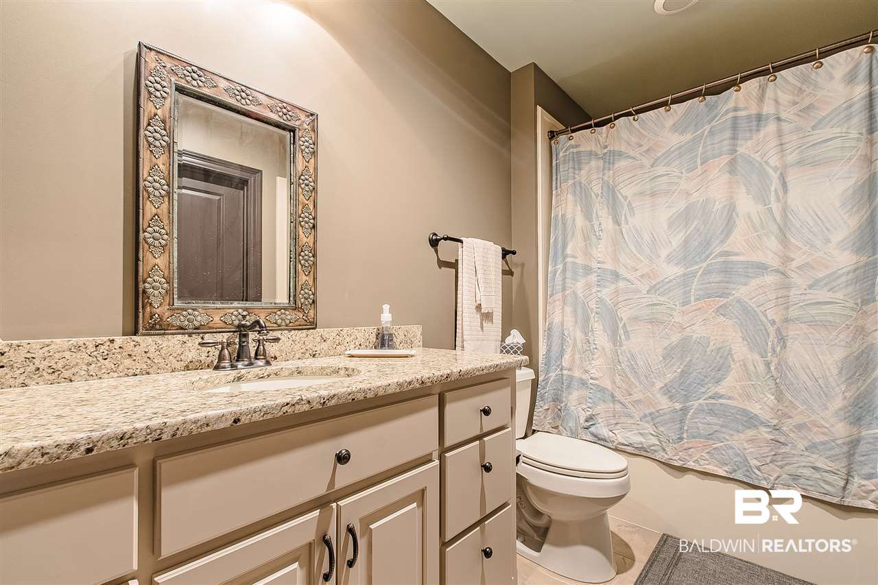 8541 Lake View Drive Fairhope, AL 36532 - Photo 40 of 50 Upstairs Bath 3