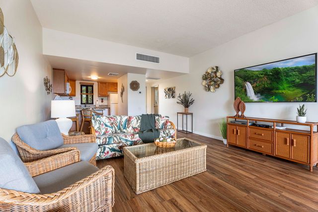 $629,000 | 75-6040 Alii Drive, Unit 504, Kailua-Kona, HI 96740