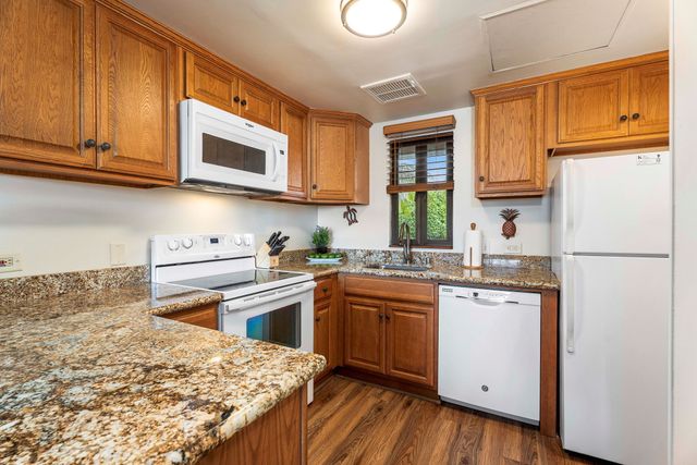 $629,000 | 75-6040 Alii Drive, Unit 504, Kailua-Kona, HI 96740